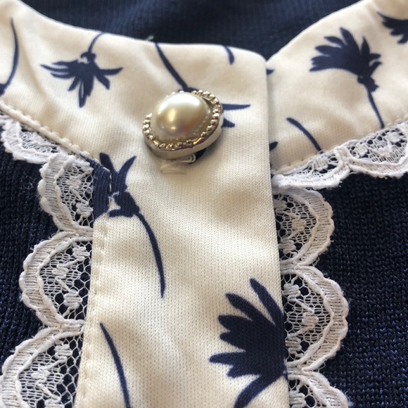 Vintage dress shirt by Good Times - Picture 5 of 7